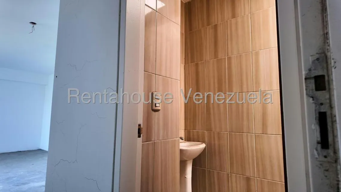 Apartamento (1 Nivel) en Venta en Oripoto, Distrito Metropolitano - 3