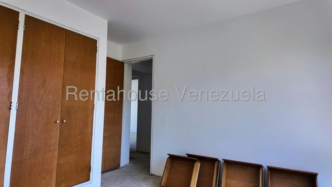 Apartamento (1 Nivel) en Venta en Oripoto, Distrito Metropolitano - 23
