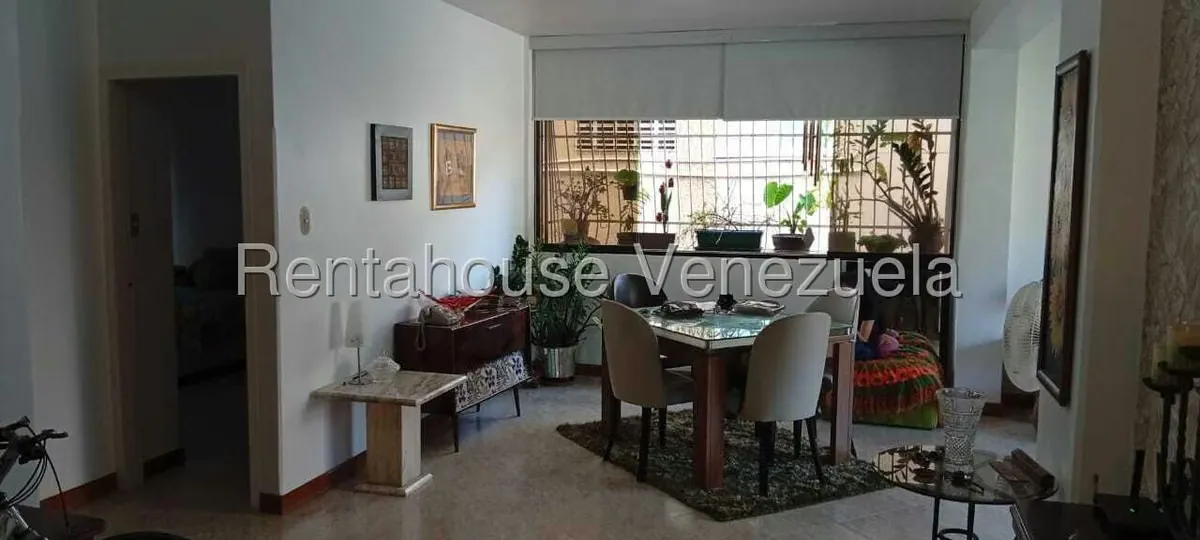 Apartamento (1 Nivel) en Alquiler en Altamira, Distrito Metropolitano - 8