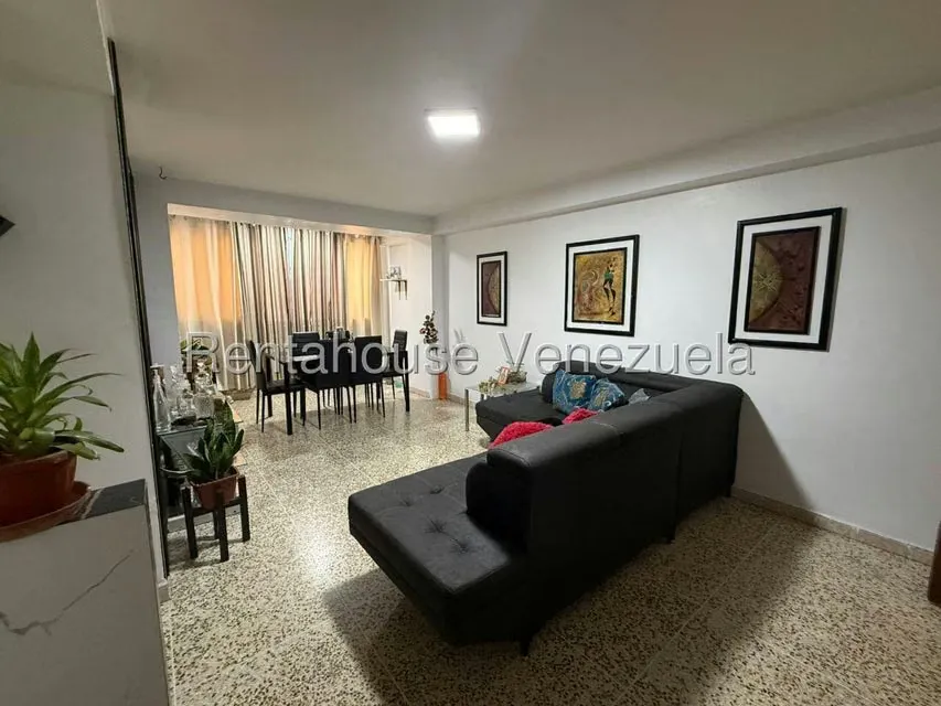 Apartamento (1 Nivel) en Venta en Parroquia Altagracia, Distrito Metropolitano