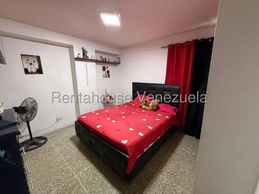 Apartamento (1 Nivel) en Venta en Parroquia Altagracia, Distrito Metropolitano - 10