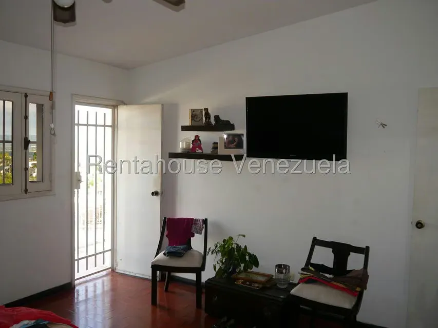 Casa (Duplex) en Venta en Colinas De Santa Rosa, Lara - 35