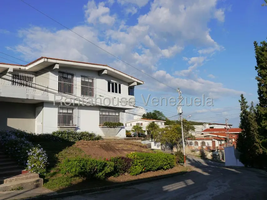 Casa (Duplex) en Venta en Colinas De Santa Rosa, Lara - 56
