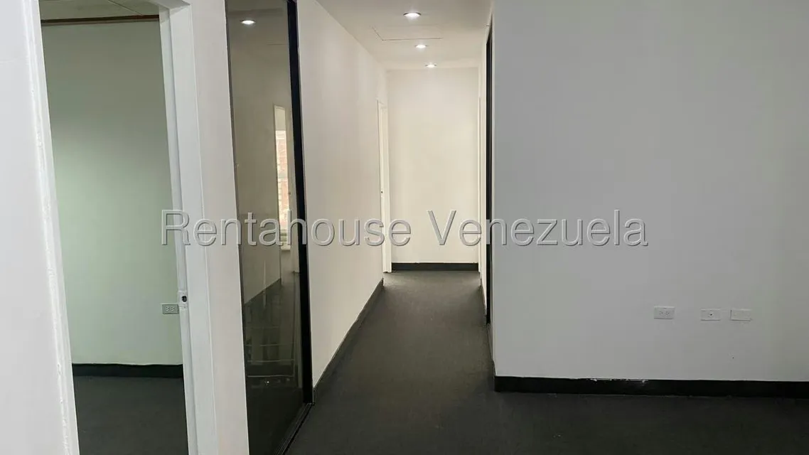 Oficina en Alquiler en Sabana Grande, Distrito Metropolitano - 7
