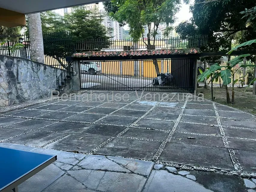 Casa (1 Nivel) en Venta en Los Geranios, Distrito Metropolitano - 11