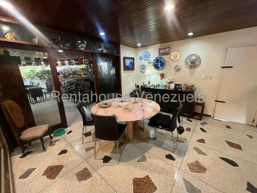 Casa (1 Nivel) en Venta en Los Geranios, Distrito Metropolitano - 27