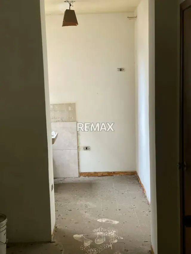 Edificio en Venta en la Urbanización los Chaguaramos - 19