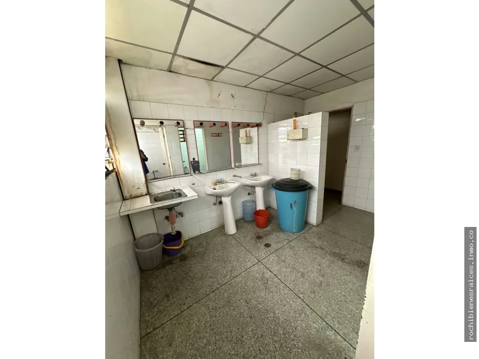 ZONA INDUSTRIAL EL MARQUEZ GUATIRE PISO INDUSTRIAL EN VENTA - 17