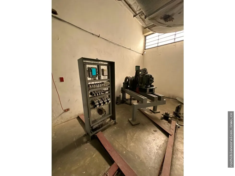 ZONA INDUSTRIAL EL MARQUEZ GUATIRE PISO INDUSTRIAL EN VENTA - 34