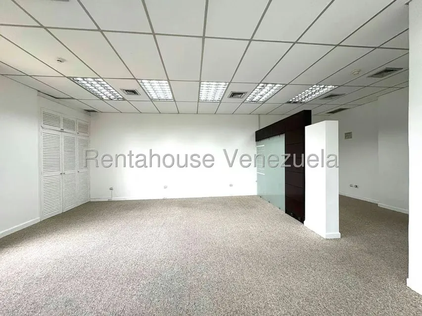 Comercial (Oficina) en Alquiler en La Lagunita Country Club, Distrito Metropolitano - 10