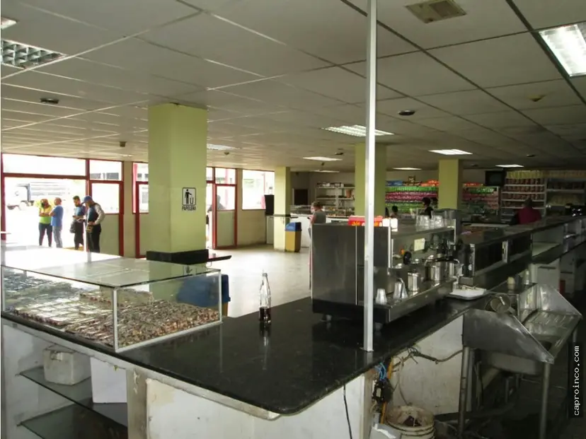 Venta Restaurant, Cafetin-Arepera, Hotel Turistico, en Nirgua