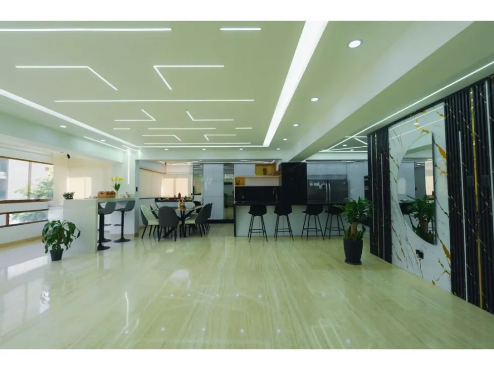 Apartamento remodelado en las mercedes de 230mts calle la cinta - 8