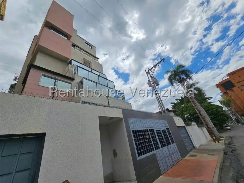 Apartamento (Duplex) en Venta en La Soledad, Aragua