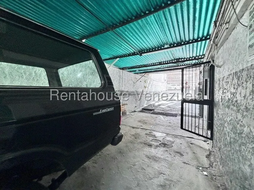 Local Comercial en Alquiler en Colinas de Bello Monte, Distrito Metropolitano - 16