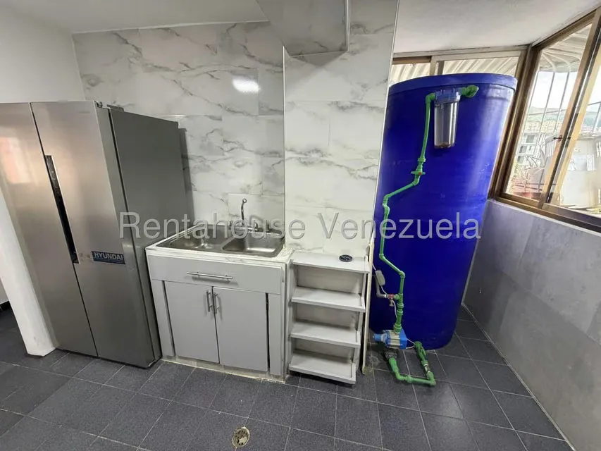 Apartamento (1 Nivel) en Venta en Caricuao, Distrito Metropolitano - 6