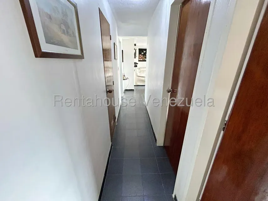 Apartamento (1 Nivel) en Venta en Caricuao, Distrito Metropolitano - 7