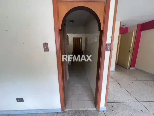 Apartamento en venta Av. San Martín - 4