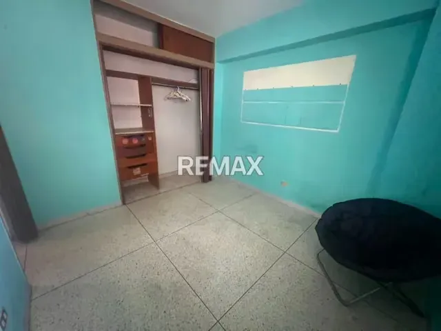 Apartamento en venta Av. San Martín - 8