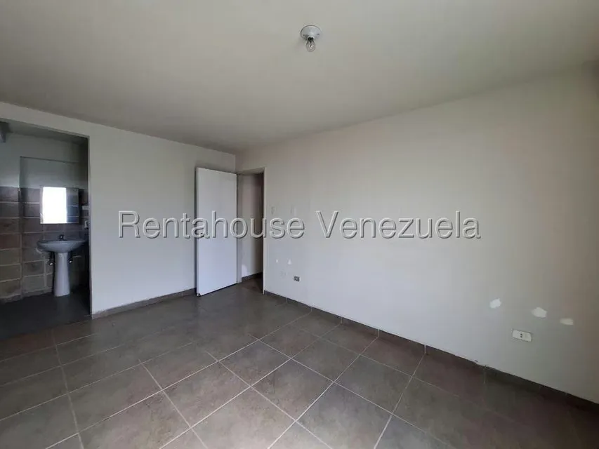 Apartamento (Multiples Niveles) en Venta en El Limon, Aragua - 30