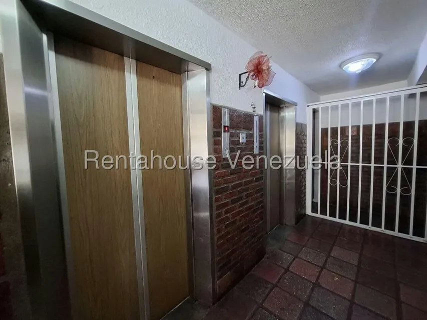 Apartamento (Multiples Niveles) en Venta en El Limon, Aragua - 32