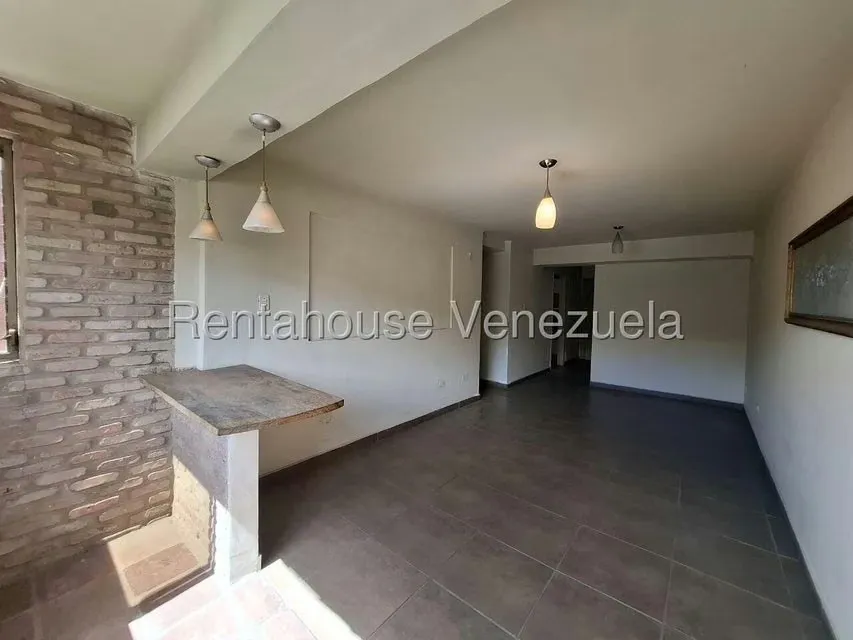Apartamento (Multiples Niveles) en Venta en El Limon, Aragua - 8