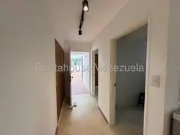 View 16