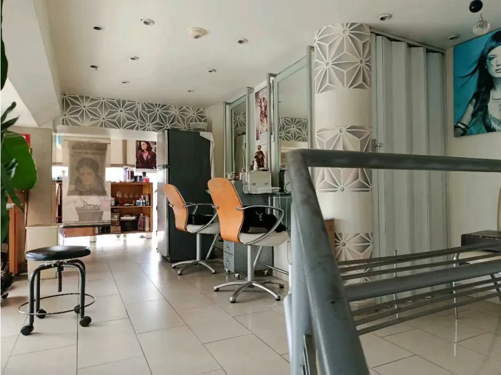 Vendo local comercial 42m2 Lomas de la Lagunita 9099 - 26