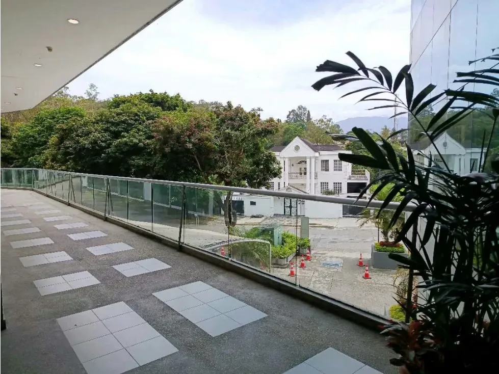 Vendo local comercial 42m2 Lomas de la Lagunita 9099 - 8