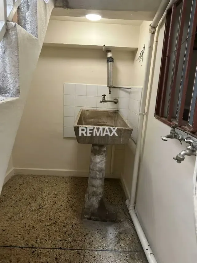 Excelente oportunidad de venta de casa en zona de alto trafico - 5