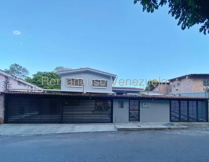 Casa (Duplex) en Venta en Macaracuay, Distrito Metropolitano