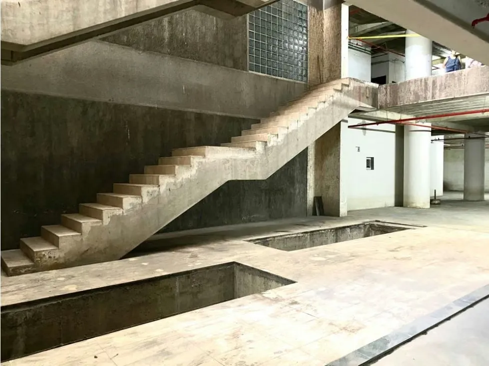 Se vende edificio comercial 3718m2 El Recreo 4890 - 26
