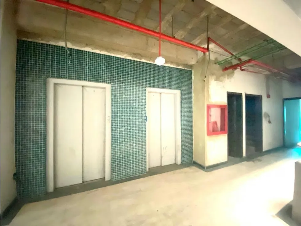 Se vende edificio comercial 3718m2 El Recreo 4890 - 8