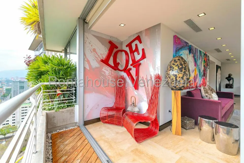 Apartamento (1 Nivel) en Venta en Lomas de Las Mercedes, Distrito Metropolitano - 12