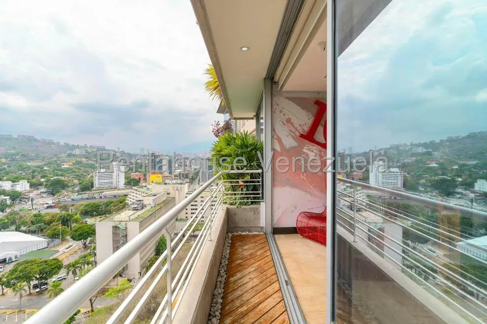 Apartamento (1 Nivel) en Venta en Lomas de Las Mercedes, Distrito Metropolitano - 13