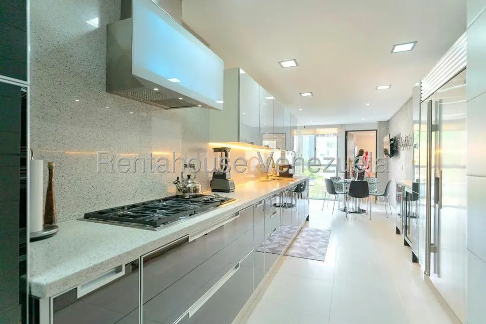 Apartamento (1 Nivel) en Venta en Lomas de Las Mercedes, Distrito Metropolitano - 17