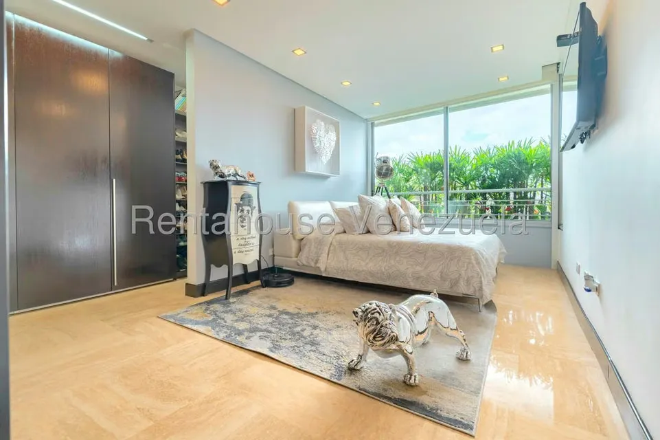 Apartamento (1 Nivel) en Venta en Lomas de Las Mercedes, Distrito Metropolitano - 34