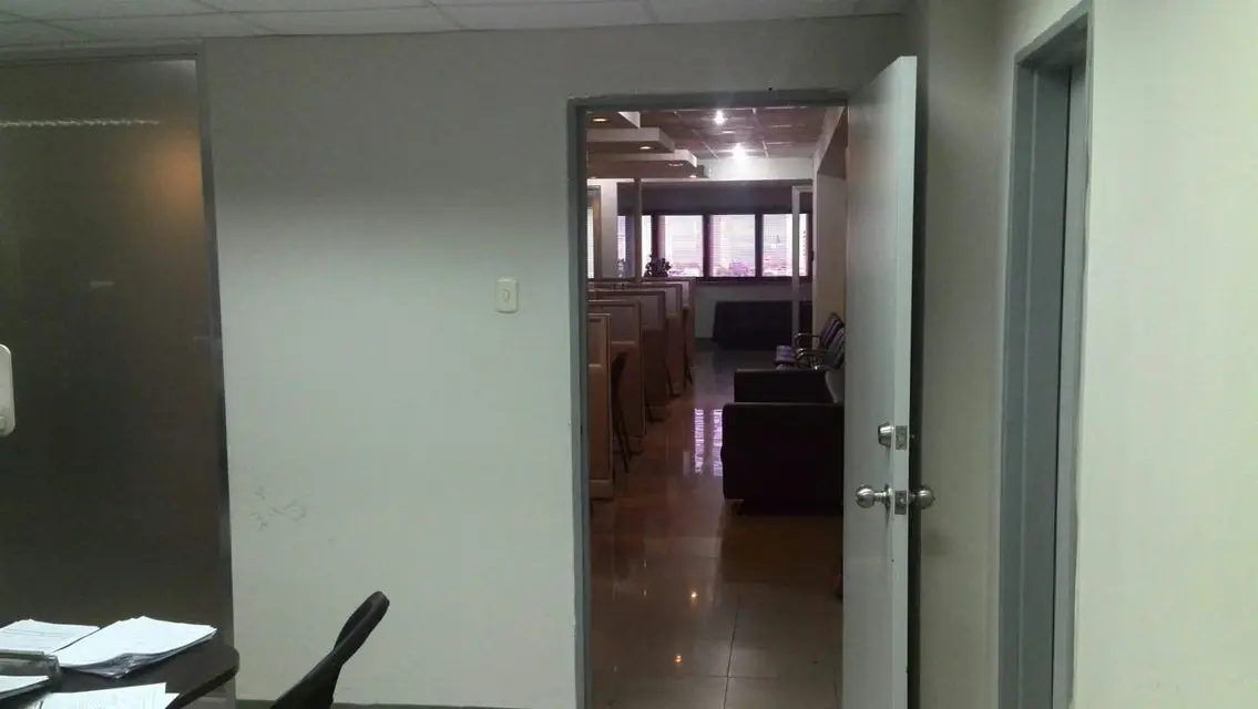 Local Comercial en Venta en Avenida Bella Vista, Zulia - 29