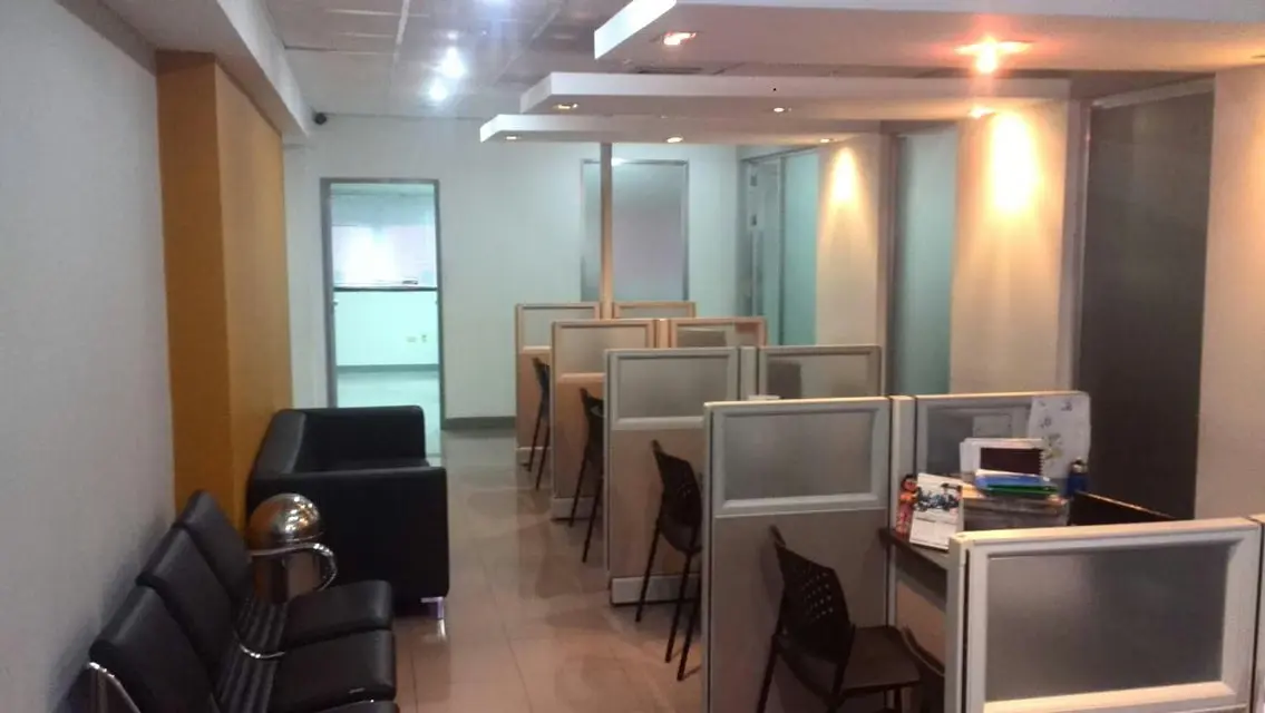 Local Comercial en Venta en Avenida Bella Vista, Zulia - 35