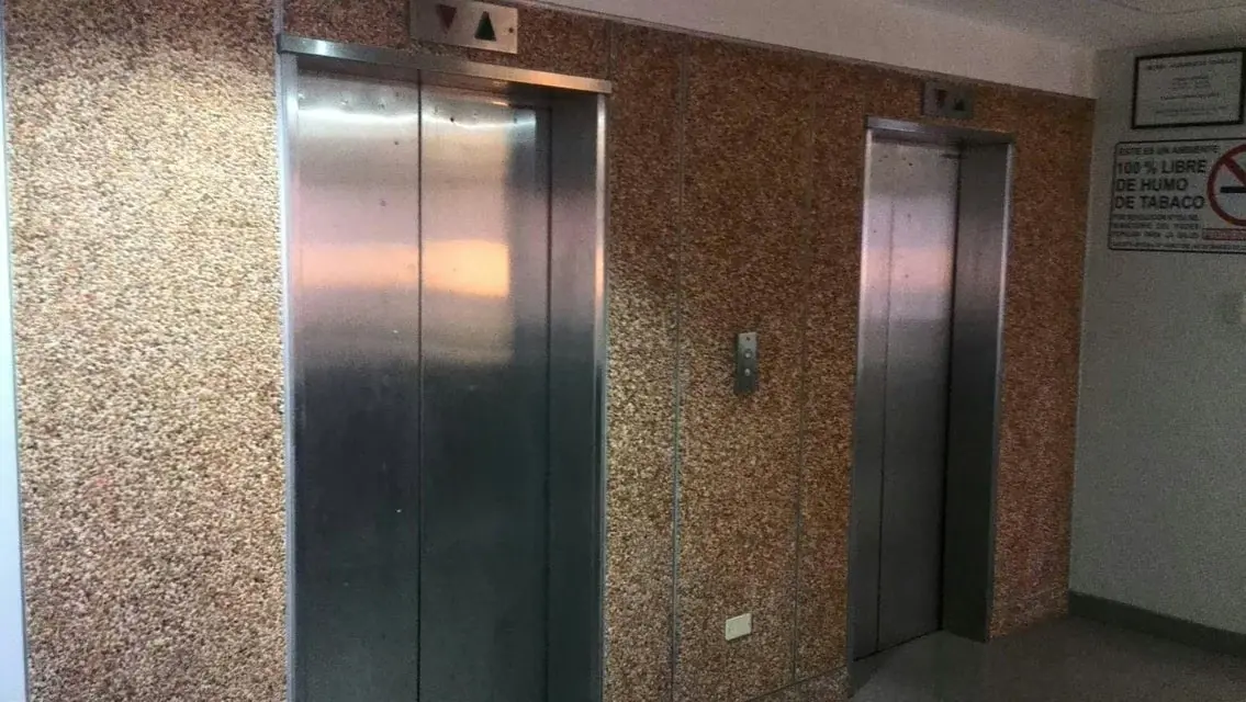 Local Comercial en Venta en Avenida Bella Vista, Zulia - 9