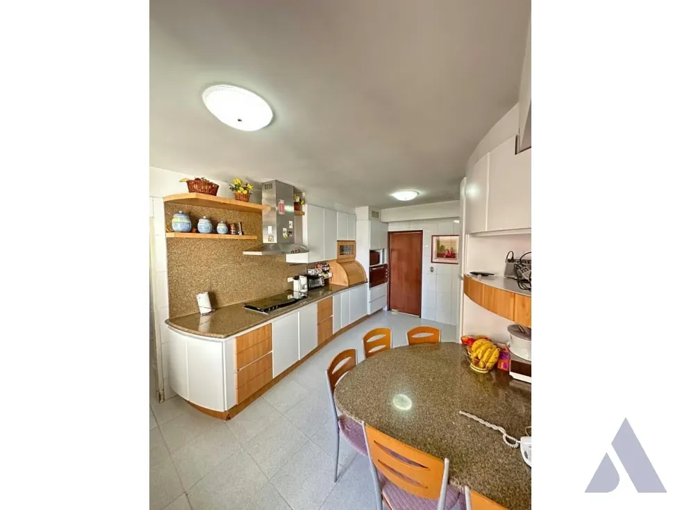 Vendo apartamento 190m2 Los Chorros 5742 - 6