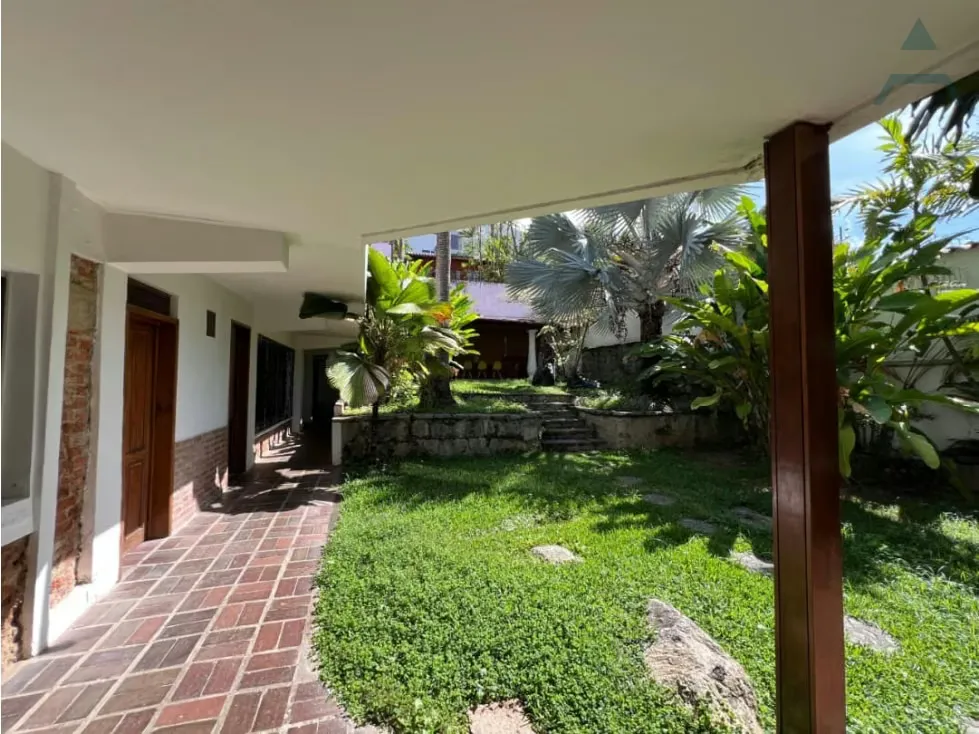 Se vende/alquila Casa 1050m² 13h/6b/2p Altamira - 3