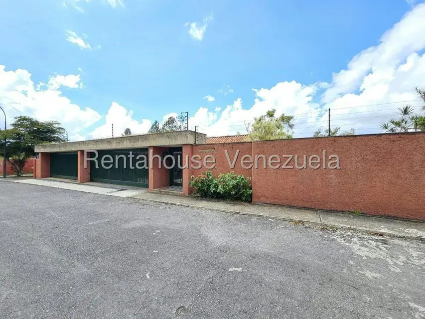 Casa (1 Nivel) en Venta en La Lagunita Country Club, Distrito Metropolitano - 3