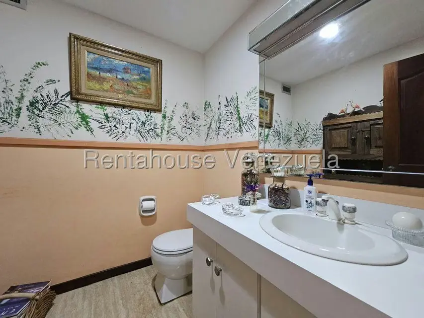 Casa (1 Nivel) en Venta en La Lagunita Country Club, Distrito Metropolitano - 60