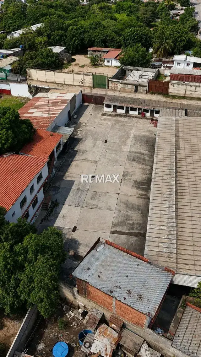 Galpon en Venta Sector el Tostao Zona Oeste-Barquisimeto