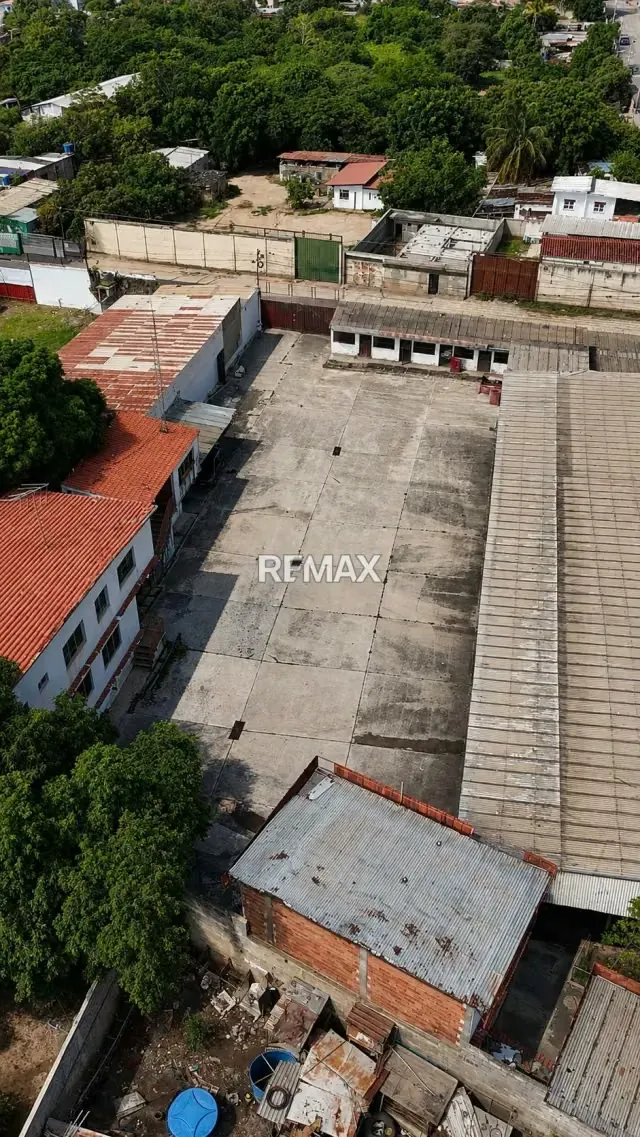 Galpon en Venta Sector el Tostao Zona Oeste-Barquisimeto