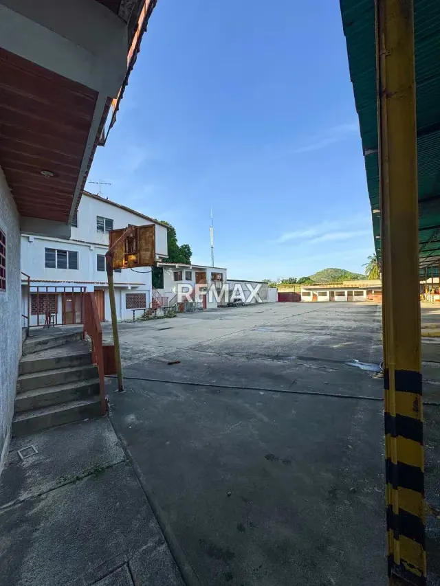 Galpon en Venta Sector el Tostao Zona Oeste-Barquisimeto - 4