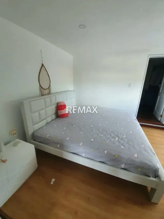 Casa de Lujo en Venta en La Viña, Calle Páez - 18