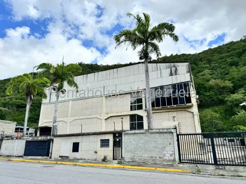 Comercial (Industrial) en Venta en Guayabal, Miranda