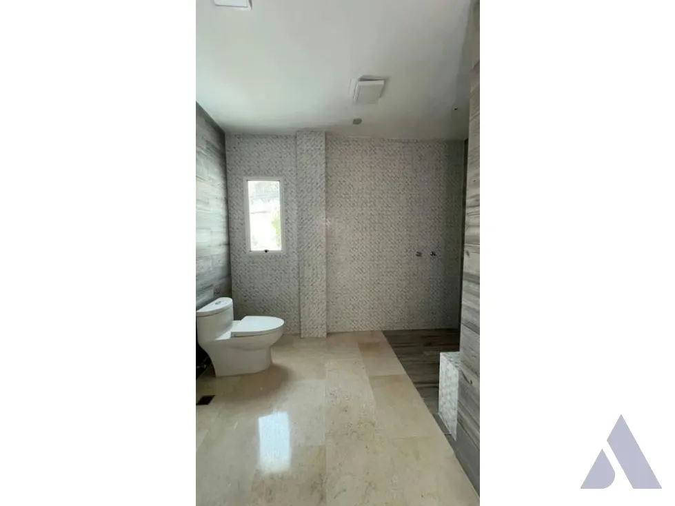 Vendo casa 650m2 San Antonio Parque El Retiro 0172 - 11