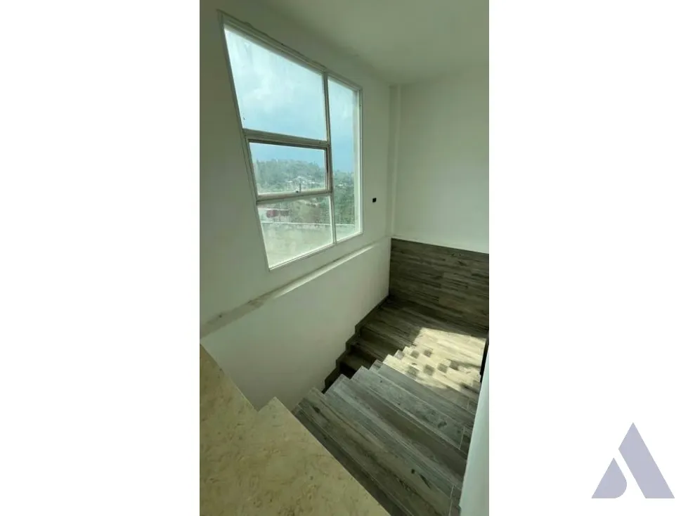 Vendo casa 650m2 San Antonio Parque El Retiro 0172 - 3